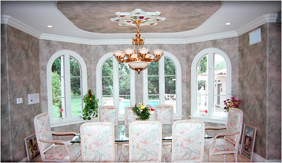 breakfast room